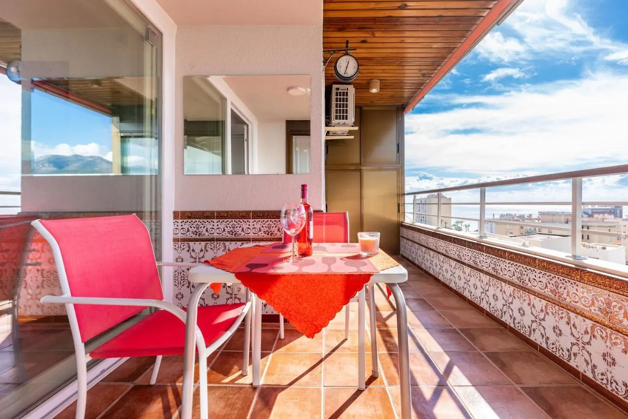 La Nogalera - Sea View Apartment In The Heart Of Torremolinos